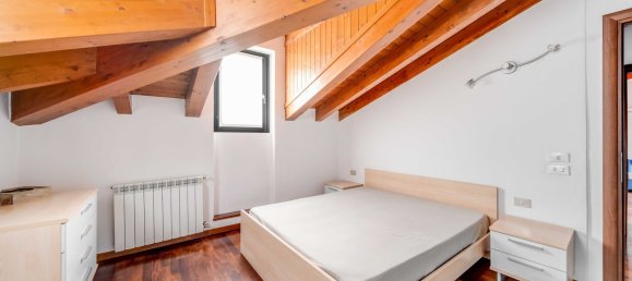 2غرفة شقة في Gallarate, Italy رقم 126148 11