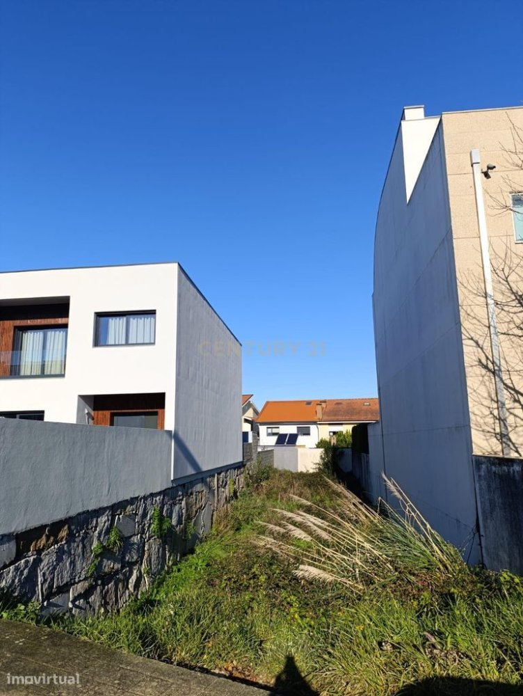 270m² Land in Matosinhos, Portugal No. 71879