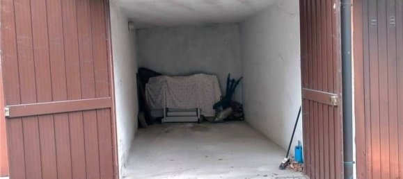  مرآب في Broni, Italy 14متر مربع رقم 86054 3