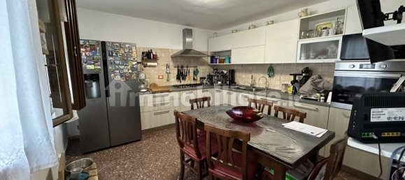 2 bedrooms House in Mira, Italy No. 60576 14