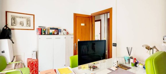 4 bedrooms Apartment in Rome, Italy No. 300260 32