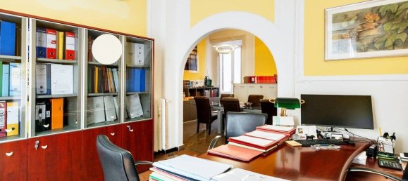 4 bedrooms Apartment in Rome, Italy No. 300260 10