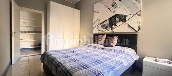 2 bedrooms Apartment in Mantua, Italy No. 375125 3