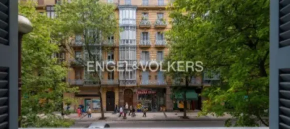 Квартира с 5 спальнями в Страна Басков, Испания № 169345 34