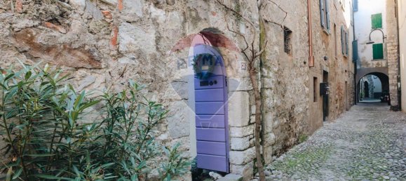 4 rooms House in Iseo, Italy No. 117872 2