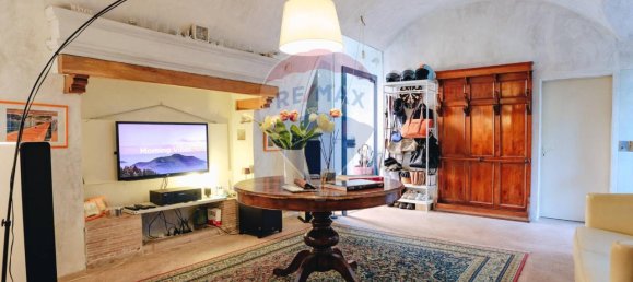 4 rooms House in Iseo, Italy No. 117872 8