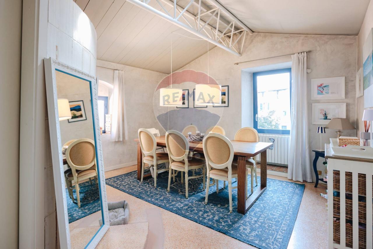 4 rooms House in Iseo, Italy No. 117872