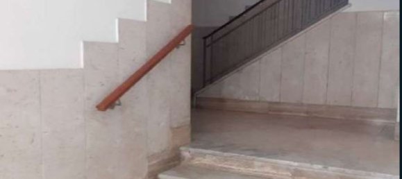 5 rooms Apartment in Naples, Italy No. 10210 4