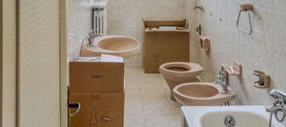 4 rooms Apartment in Arona, Italy No. 276284 13