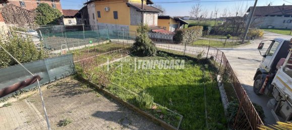 3 bedrooms House in Castellamonte, Italy No. 196954 29