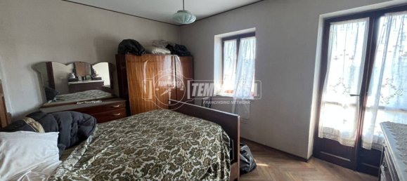 3 bedrooms House in Castellamonte, Italy No. 196954 19