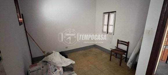 3 bedrooms House in Castellamonte, Italy No. 196954 18