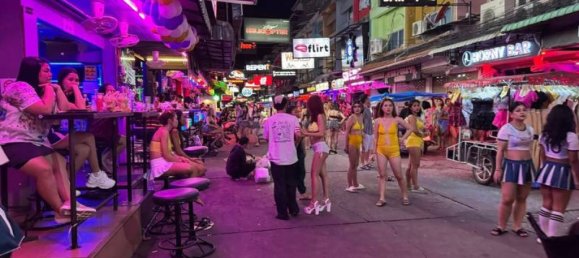  Commercial property in Pattaya, Thailand No. 61594 2