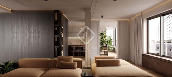 4 bedrooms Apartment in Barcelona, Spain No. 87874 8