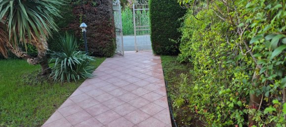 Дом с 4 комнатами в Скалея, Италия № 258354 6