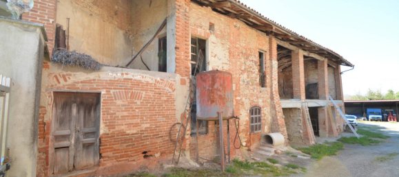 3 bedrooms House in Aramengo, Italy No. 171693 9