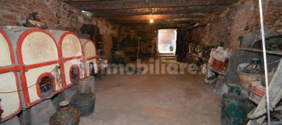 3 bedrooms House in Aramengo, Italy No. 171693 13