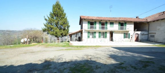 3 bedrooms House in Aramengo, Italy No. 171693 2