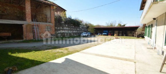 3 bedrooms House in Aramengo, Italy No. 171693 11