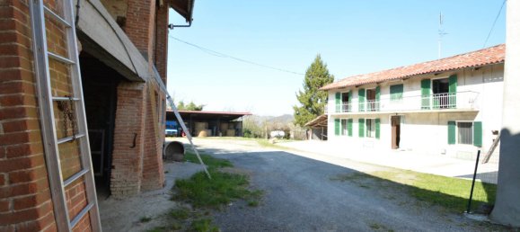 3 bedrooms House in Aramengo, Italy No. 171693 8