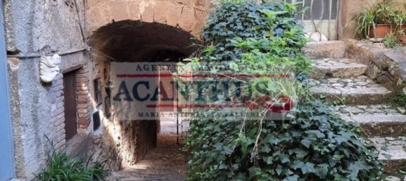 Квартира с 2 спальнями в Кори, Италия № 116054 23