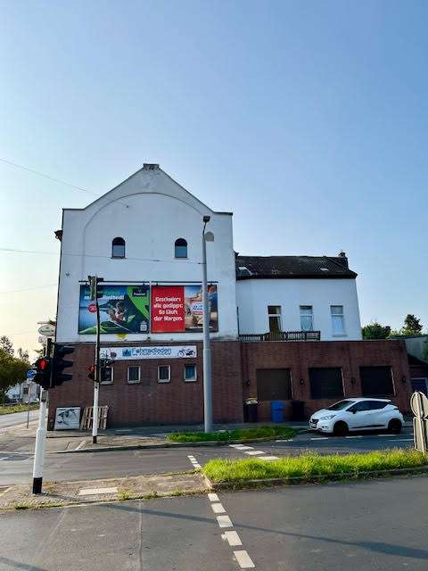 Gebäude in Krefeld, Germany 344m², Nr. 268400