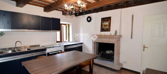 4 bedrooms House in Ripe San Ginesio, Italy No. 365070 12