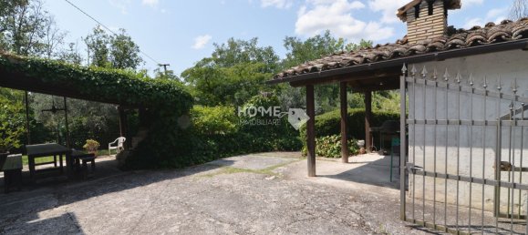 4 bedrooms House in Ripe San Ginesio, Italy No. 365070 7