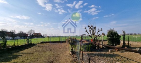 4-salle Appartement à Cornovecchio, Italy No. 178966 17