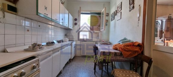 4-salle Appartement à Cornovecchio, Italy No. 178966 6