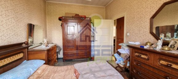 4-salle Appartement à Cornovecchio, Italy No. 178966 9