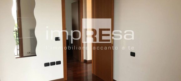 Квартира с 3 спальнями в Виллорба, Италия № 332486 16