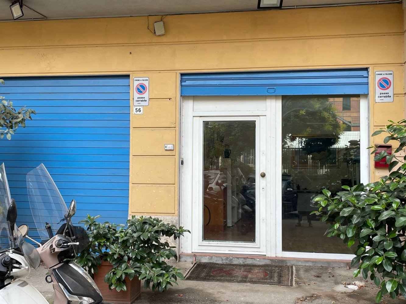  مرآب في Palermo, Italy 220متر مربع رقم 251519