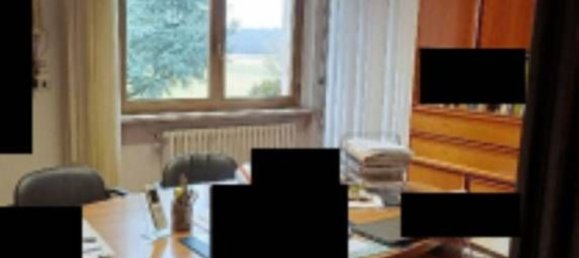 1300m² Warehouse in Samarate, Italy No. 312029 2