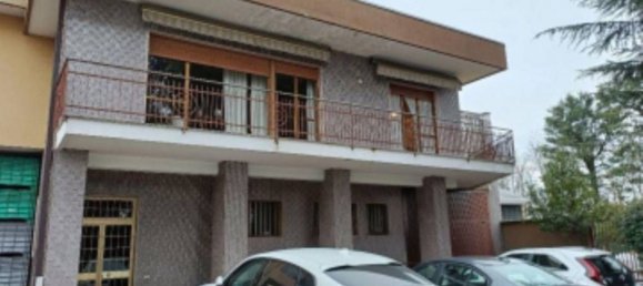 1300m² Warehouse in Samarate, Italy No. 312029 12