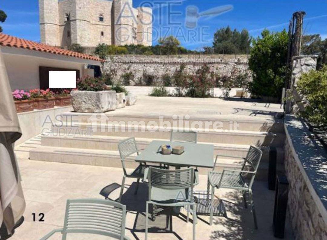 4 rooms Commercial property in Andria, Italy No. 339908