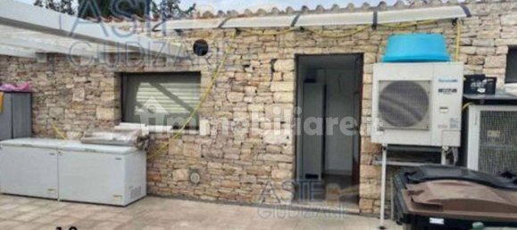 4 rooms Commercial property in Andria, Italy No. 339908 7