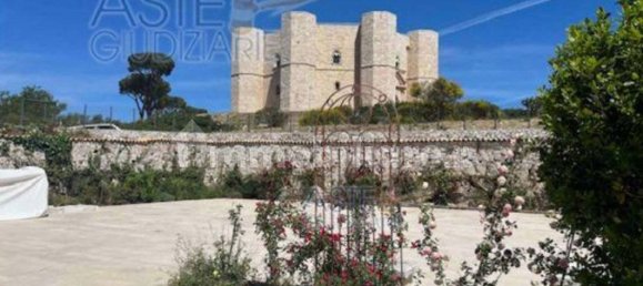 4 rooms Commercial property in Andria, Italy No. 339908 3