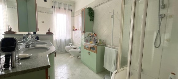 Villa de 6 habitaciónes en Turin, Italy No. 76201 33