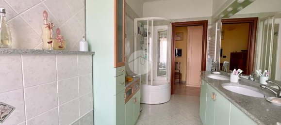 Villa de 6 habitaciónes en Turin, Italy No. 76201 32