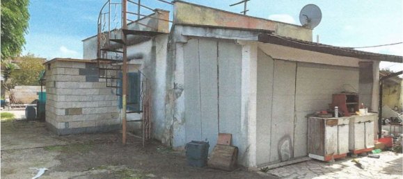 6 rooms Apartment in Aprilia, Italy No. 100482 8