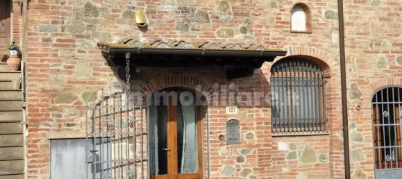 4 bedrooms Apartment in Sinalunga, Italy No. 225358 15