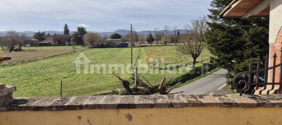 4 bedrooms Apartment in Sinalunga, Italy No. 225358 20