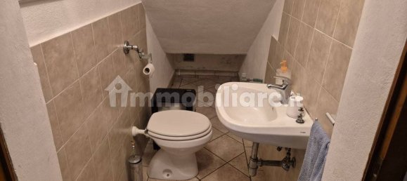 4 bedrooms Apartment in Sinalunga, Italy No. 225358 10