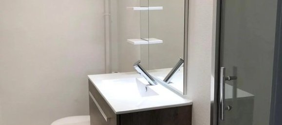 1 bedroom Duplex in Bourgueil, France No. 93011 3