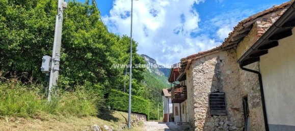 Земельный участок 22000м² в Вилла Лагарина, Италия № 121112 19