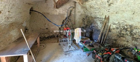 Земельный участок 22000м² в Вилла Лагарина, Италия № 121112 13