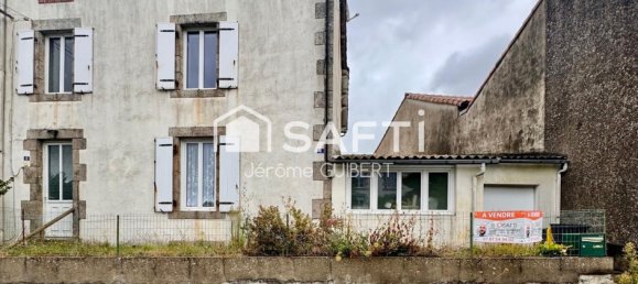 3 bedrooms House in Deux-Sevres, France No. 335192 8