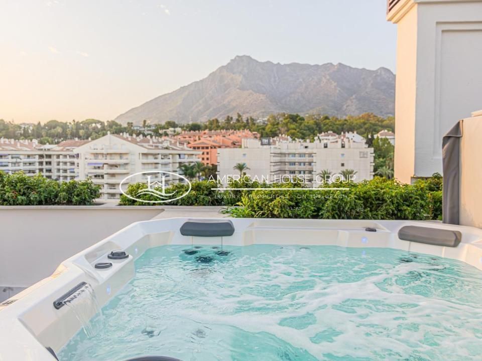 2 Schlafzimmer Penthouse in Marbella, Spain, Nr. 138276