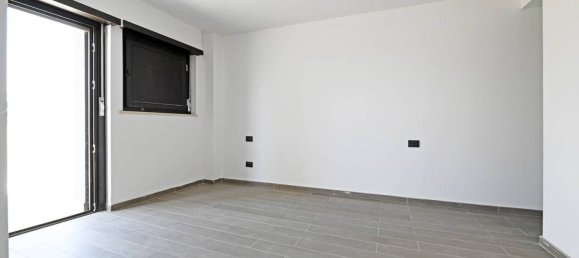 1 chambre Penthouse à Sesto San Giovanni, Italy No. 56335 24